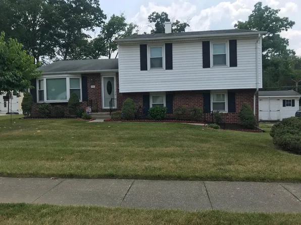 8703 Valleyfield Rd, Lutherville Timonium, MD 21093