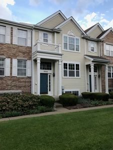 906 Clover Ln UNIT 906, Hampshire, IL, 60140