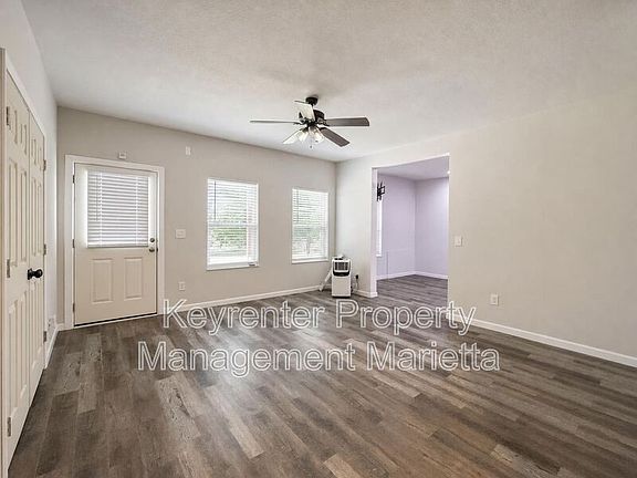 3rd image of 101 Honeydew Ln