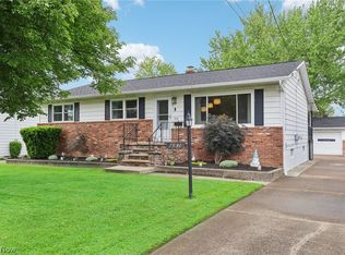7531 Goldenrod Dr, Mentor On The Lake, OH 44060