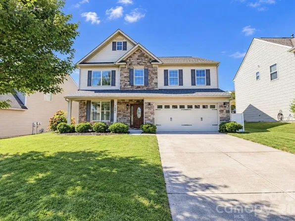 7041 Carnwarth Ln, Indian Land, SC 29707