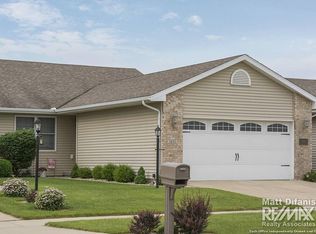 3601 Boulder Ridge Dr, Champaign, IL 61822