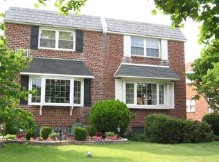 7424 Battersby St, Philadelphia, PA 19152