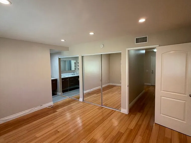 927 Redlen Ave — Photo 64