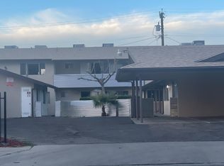 3041 E Hammond Ave, Fresno, CA 93703