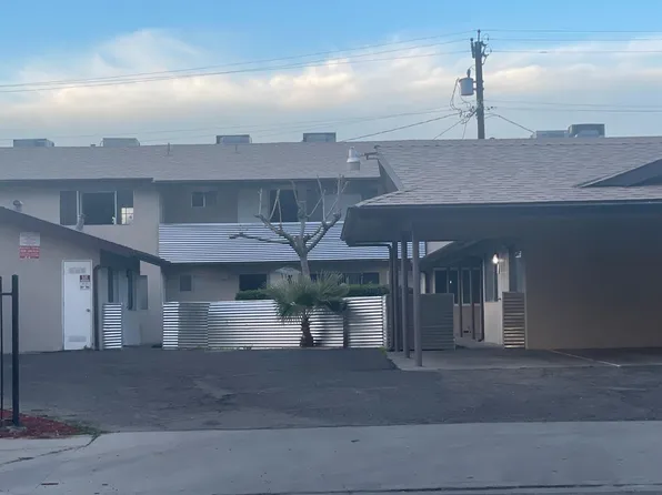 3041 E Hammond Ave, Fresno, CA 93703