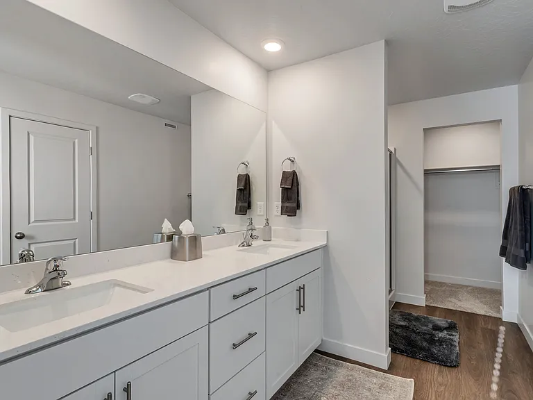 2239 Canal View Ln — Photo 8