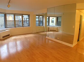 Rented by Manhattan Residential Group