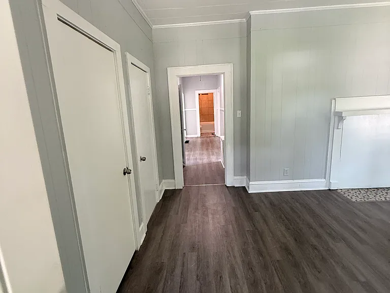 518 Lakeside Ave — Photo 6
