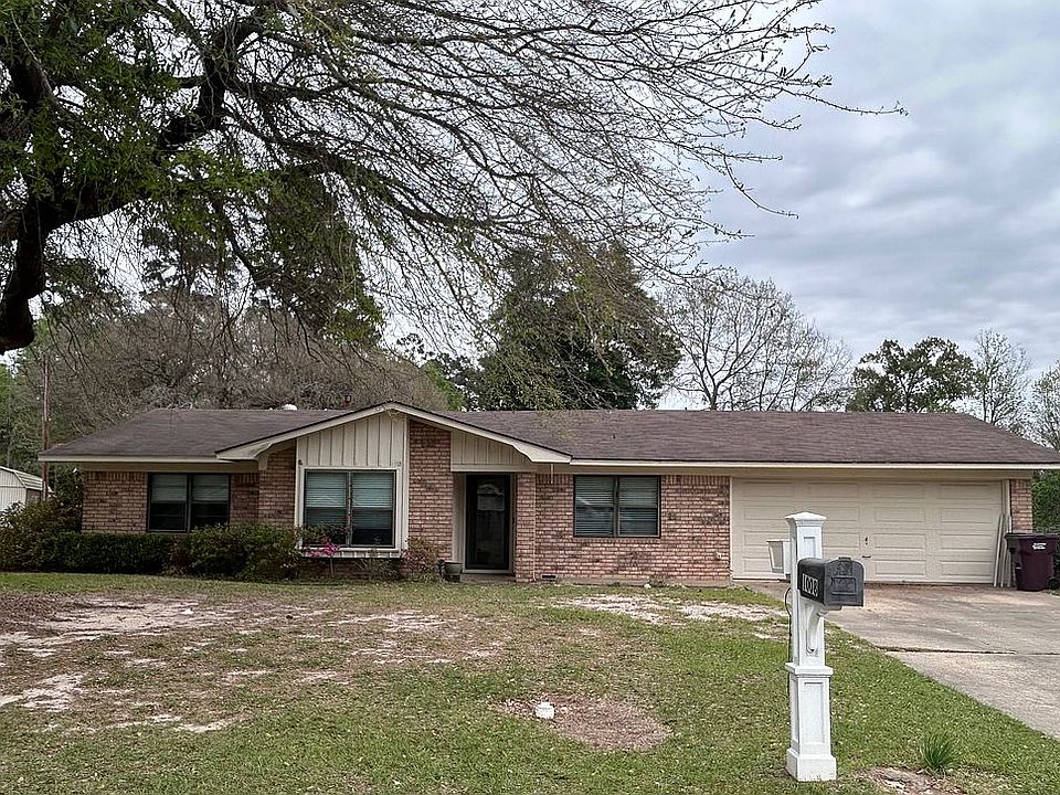 1st image of 1008 Red Bluff Rd