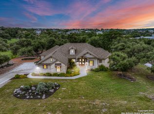 1235 Smoky Loop Rd, New Braunfels, TX 78132