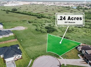 207 Beacon Ln, Victoria, TX 77904