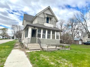 290 S Broadway, Alden, MN 56009