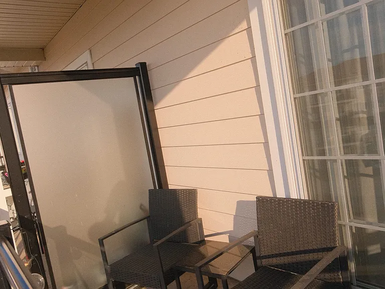 50 Lakebreeze Dr #421 — Photo 21