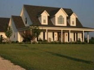 1564 Graham Rd, Thaxton, MS 38871