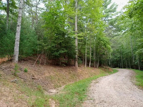 25 Honeysuckle Cir, Blairsville, GA 30512