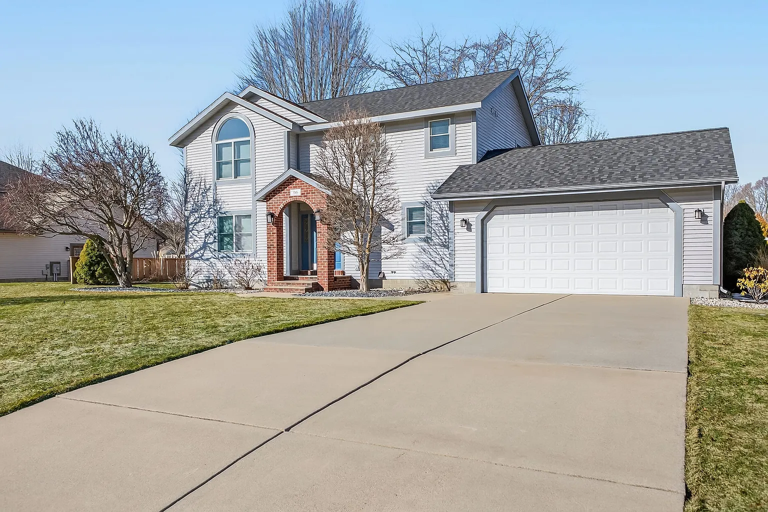 5115 Ossad Dr photo 1