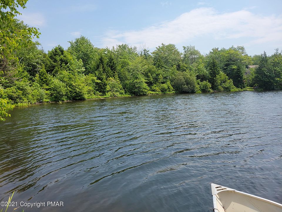 211 Nadine Blvd, Pocono Summit, PA 18346 Zillow