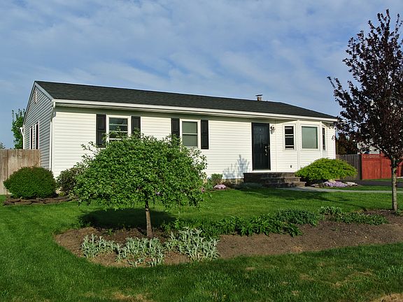 2nd image of 9 Lea Ave