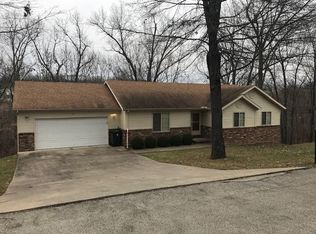 13 Raven Oak Rd, Kimberling City, MO 65686