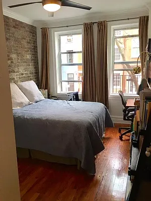 Rented by Bank Neary | media 66