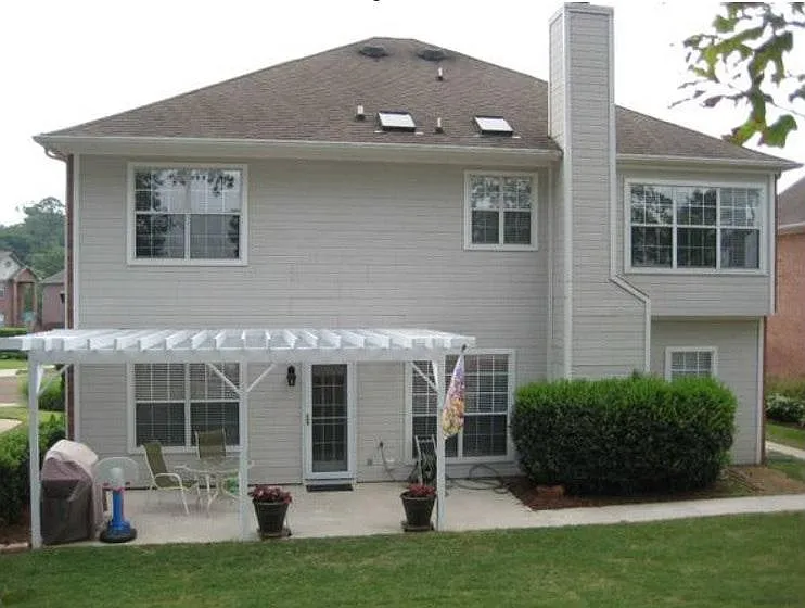 480 Sussex Dr SW — Photo 9