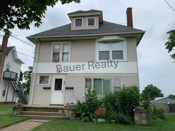 220 Pleasant St APT 3