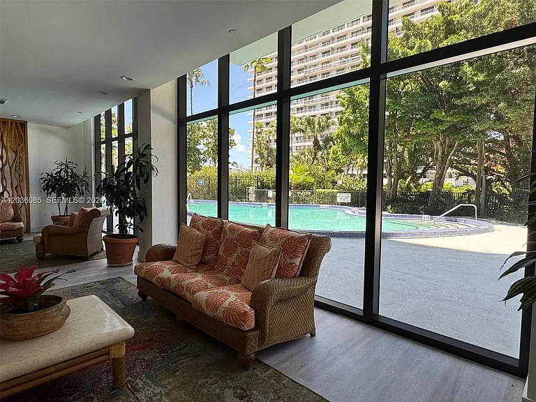 1450 Brickell Bay Dr #1003 — Photo 19
