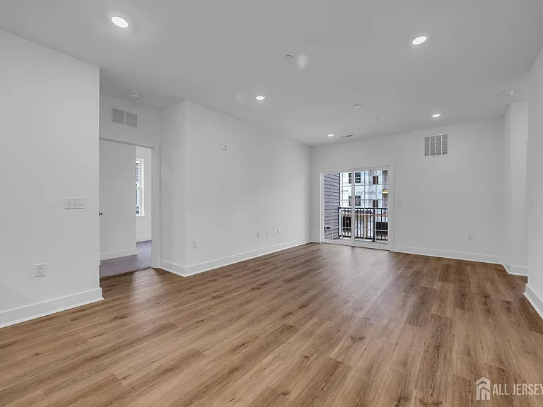 30212 Radford Ct — Photo 6