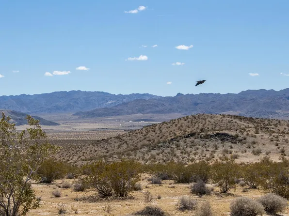 142 Shifting Sands Trl, Joshua Tree, CA 92252