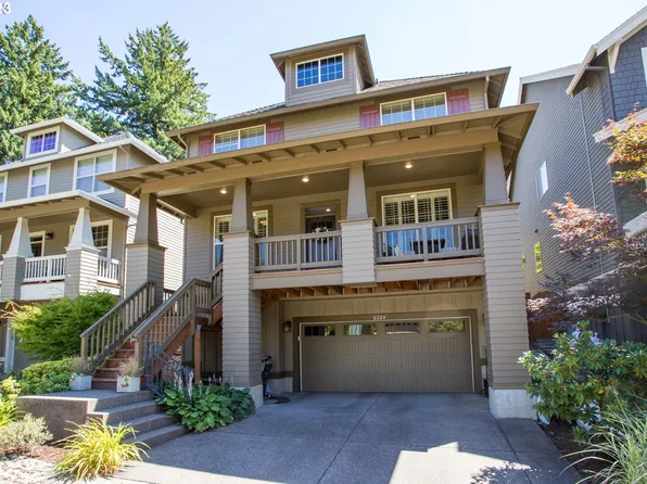 9224 NW Harvest Hill Dr, Portland, OR 97229