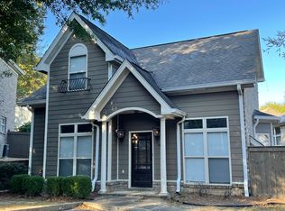 116 Falls Grove Dr, Oxford, MS 38655