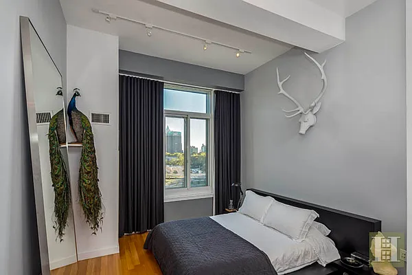 Sold by Halstead Real Estate | media 6