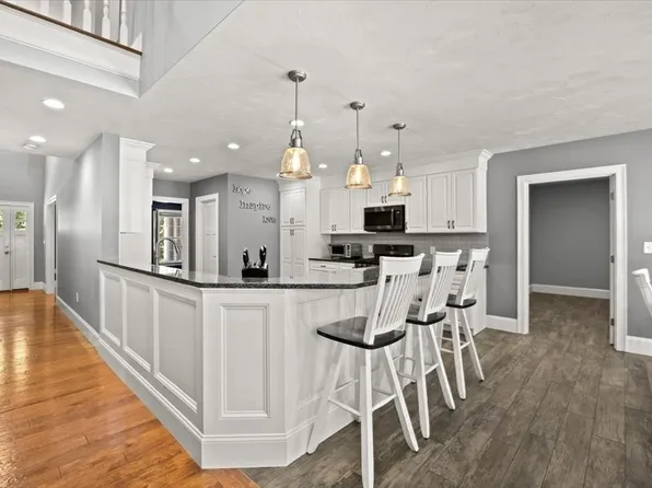 59 Ninas Way, Raynham, MA 02767