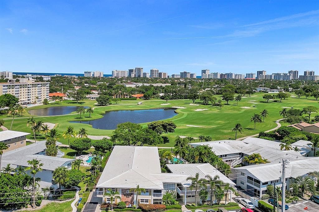 4820 NE 23rd Ave #A-102