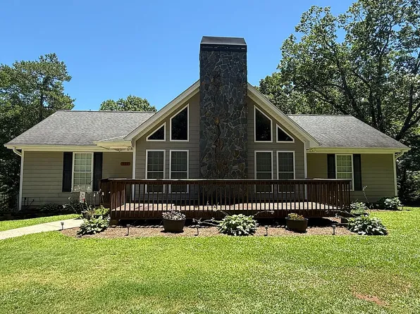 759 Clarks Creek Rd, Martin, GA 30557