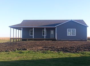 8544 Dawson Ln, Riverton, IL 62561