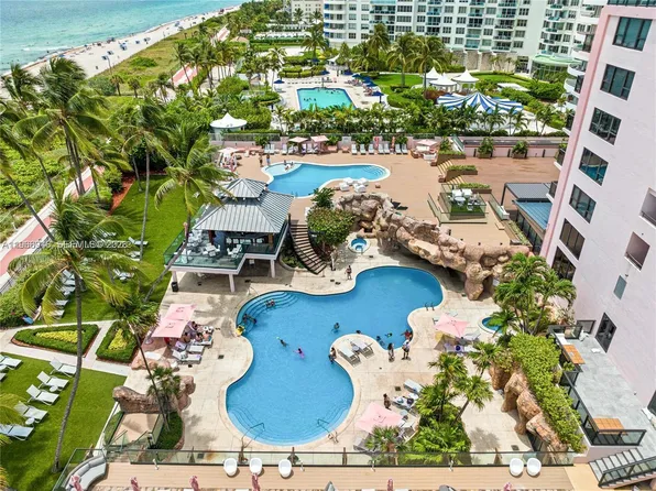 5225 Collins Ave APT 714, Miami Beach, FL 33140