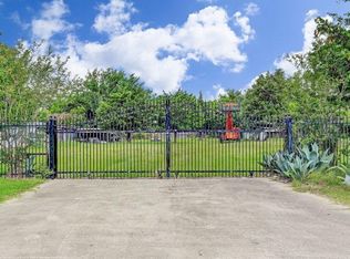 13720 Fm 1764 Rd, Santa Fe, TX 77517