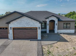 2620 Red Cliff Cir, Montrose, CO 81401