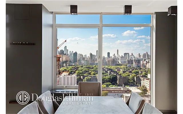 Rented by Douglas Elliman | media 27