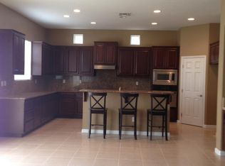 7220 Elvora Way, Elk Grove, CA 95757