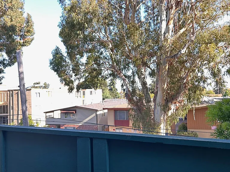 1029 El Camino Real #5 — Photo 8
