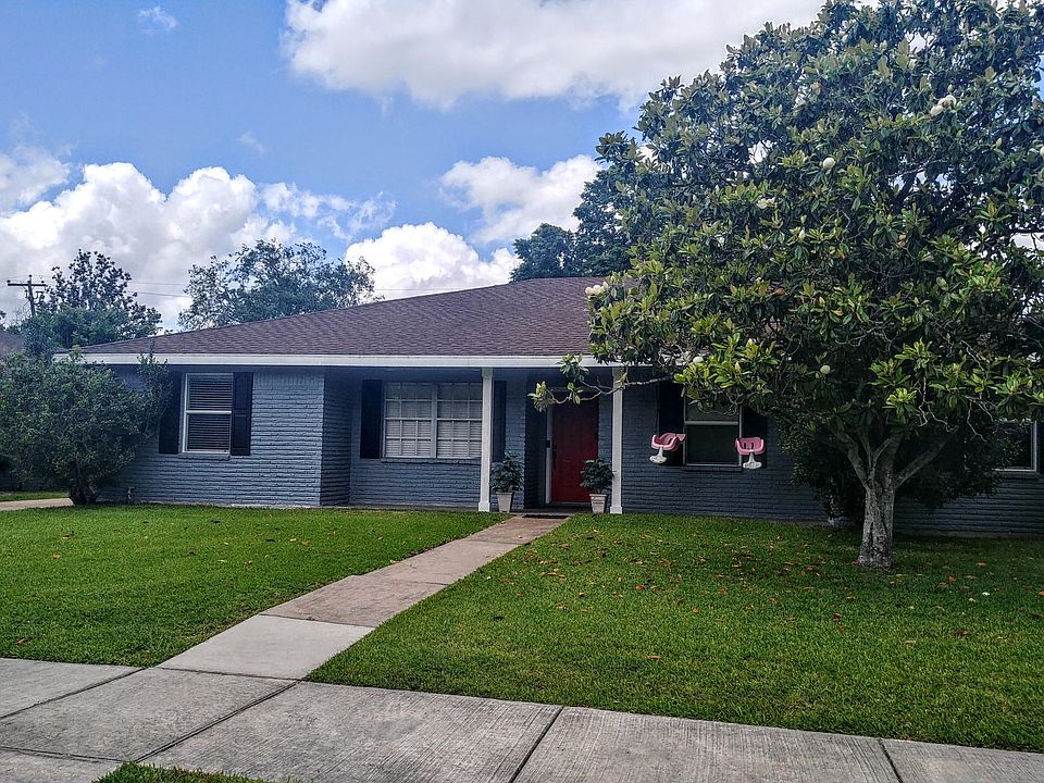 1st image of 5418 Dumfries Dr