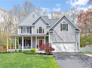 26 Julia Ct, Kingston, RI 02881