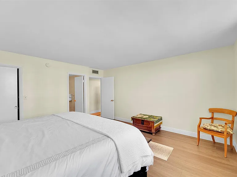 1401 S Ocean Dr #502 — Photo 24