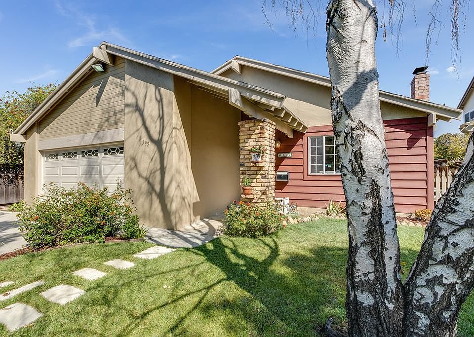 1st image of 392 Lassenpark Cir