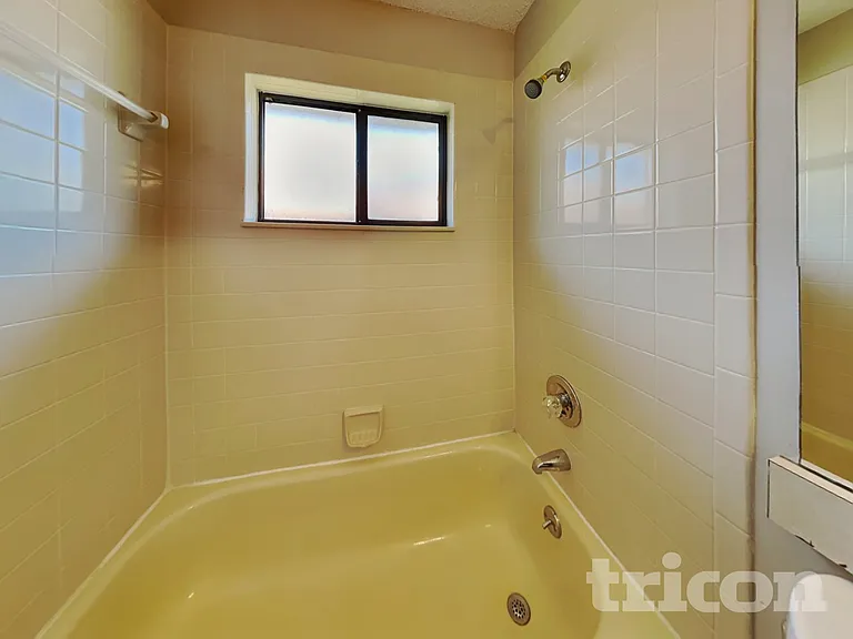 27 Princess Rose Dr — Photo 15