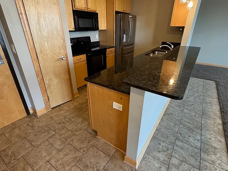 6500 University Ave — Photo 13