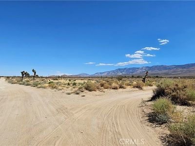 800 Morningside St, Lucerne Valley, CA, 92356